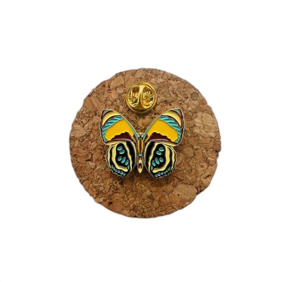 Colorful Butterfly Moth Enamel Pins Cartoon Insect Brooch Jewelry New Yellow New - Picture 3 of 6